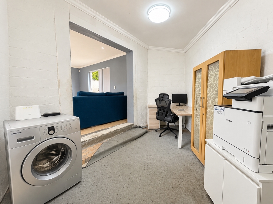 3 Bedroom Property for Sale in Brooklyn Western Cape